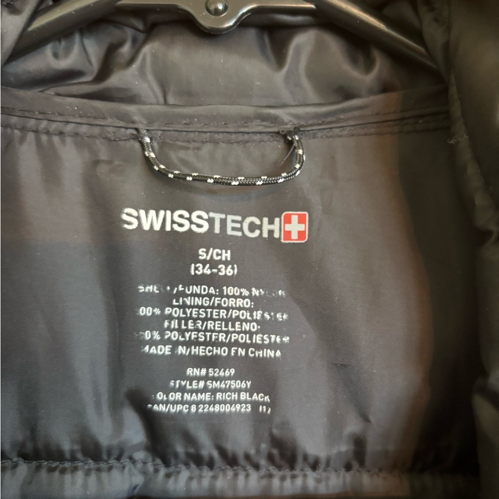 Swiss Tech Men's Black Quilted Packable Puffer Jacket - Picture 3 of 4